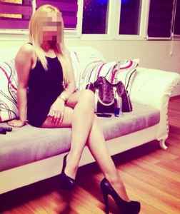 Seksapel escort Ece 
